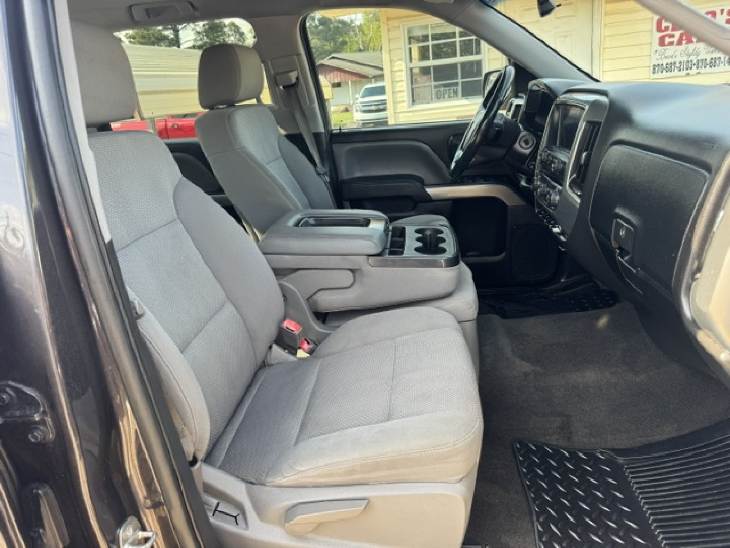 2014 Iridium Metallic /Gray Chevrolet Silverado 1500 1LT Crew Cab 2WD (3GCPCREC6EG) with an 5.3L V8 OHV 16V engine, 6-Speed Automatic transmission, located at 400 First NW, Bearden, AR, 71720, (870) 687-3414, 0.000000, 0.000000- Photo#15