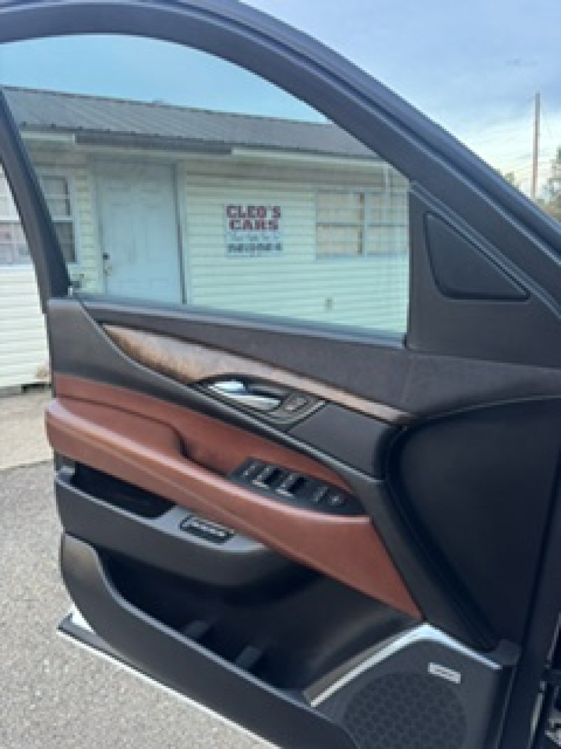 2015 White Diamond Pearl /Brown Cadillac Escalade Premium 4WD (1GYS4CKJ8FR) with an 6.2L V8 OHV 16V FFV engine, 6-speed automatic transmission, located at 400 First NW, Bearden, AR, 71720, (870) 687-3414, 0.000000, 0.000000- Photo#6