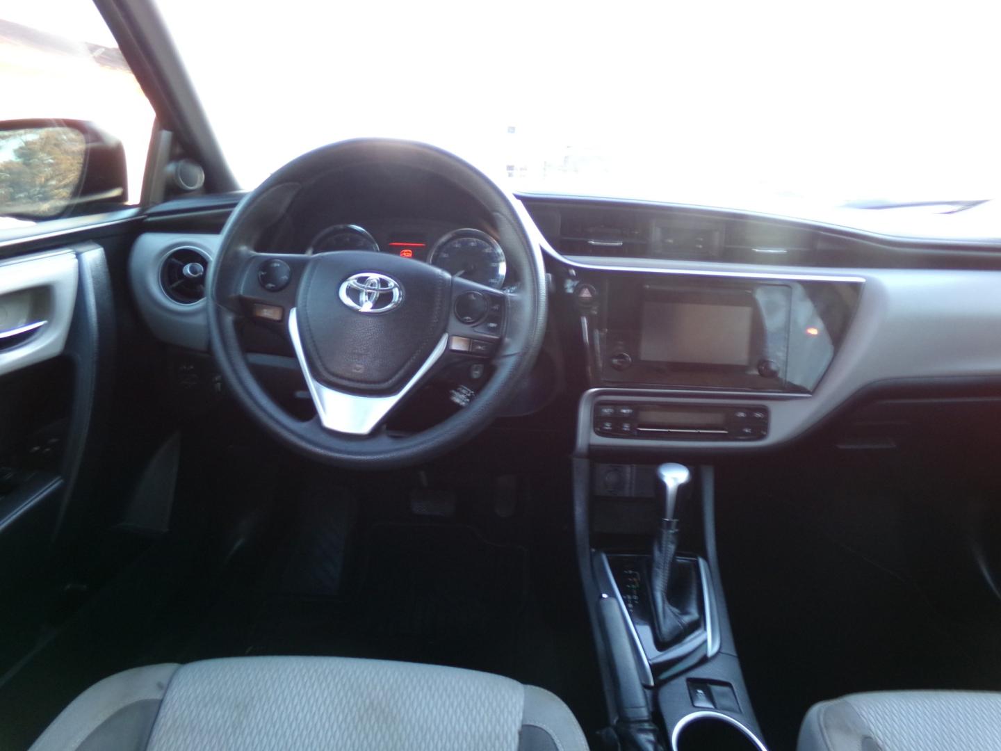 2019 Toyota Corolla L CVT (5YFBURHE0KP) with an 1.8L L4 DOHC 16V engine, CVT transmission, located at 400 First NW, Bearden, AR, 71720, (870) 687-3414, 0.000000, 0.000000- Photo#17