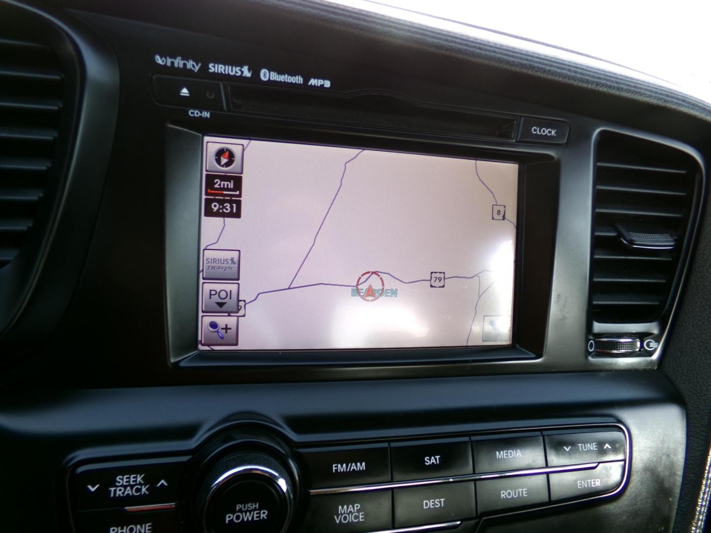 2011 Spicy Red Metallic /Black Kia Optima SX (KNAGR4A60B5) with an 2.4L L4 DOHC 16V TURBO engine, 6-Speed Automatic transmission, located at 401 First NE, Bearden, AR, 71720, (870) 687-3414, 33.726528, -92.611519 - Photo#10