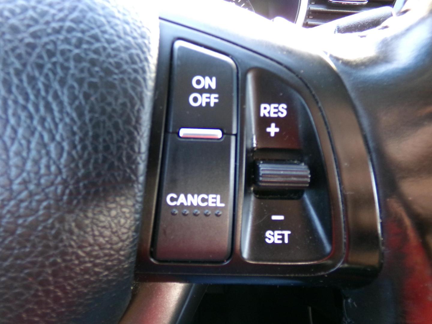 2011 Spicy Red Metallic /Black Kia Optima SX (KNAGR4A60B5) with an 2.4L L4 DOHC 16V TURBO engine, 6-Speed Automatic transmission, located at 401 First NE, Bearden, AR, 71720, (870) 687-3414, 33.726528, -92.611519 - Photo#12